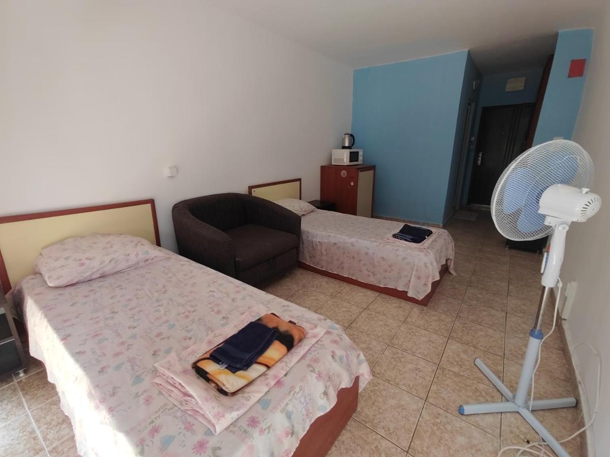 Tc Apartments Слънчев бряг Екстериор снимка